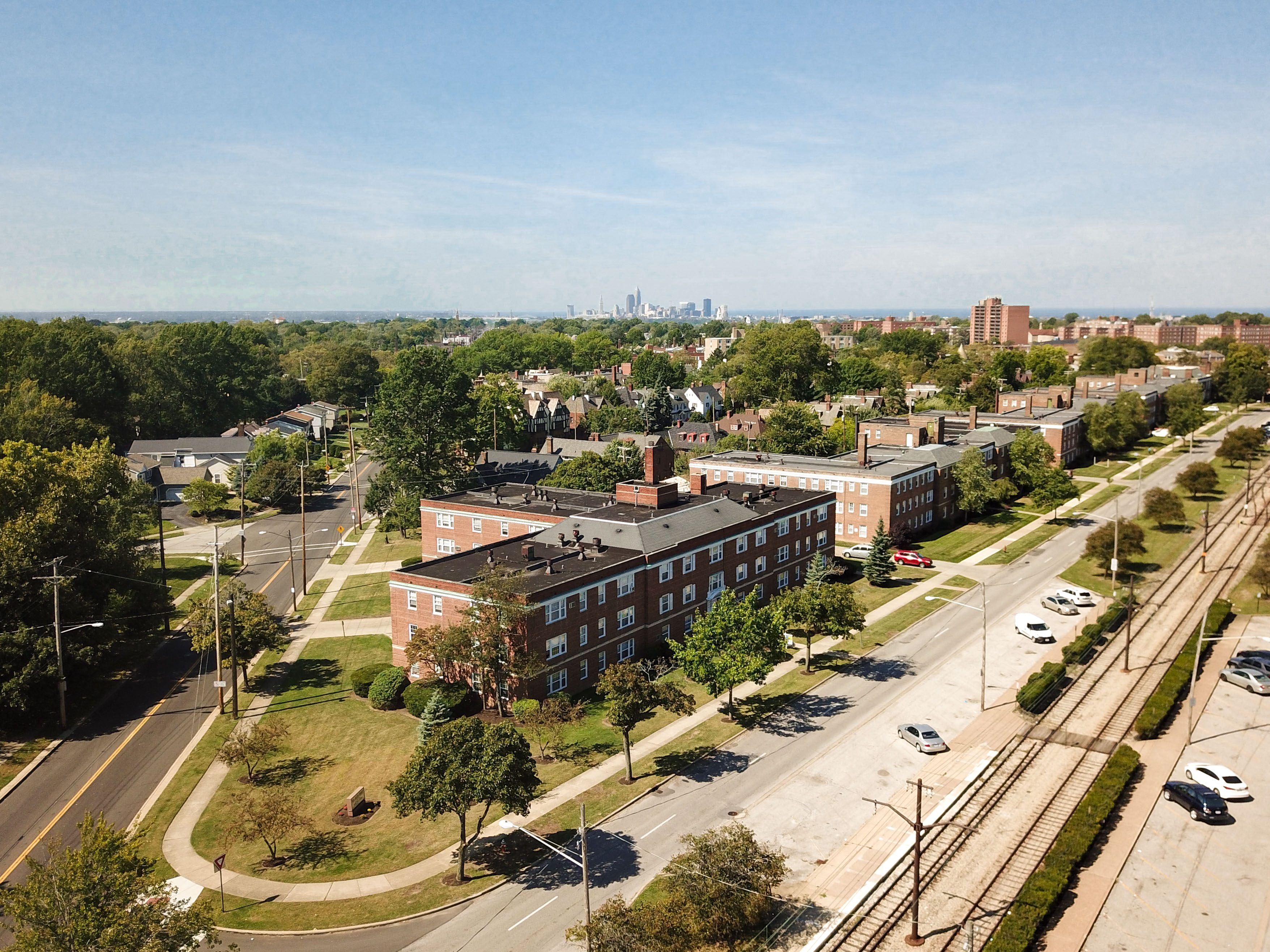 Van Aken Court Apartments in Cleveland, OH